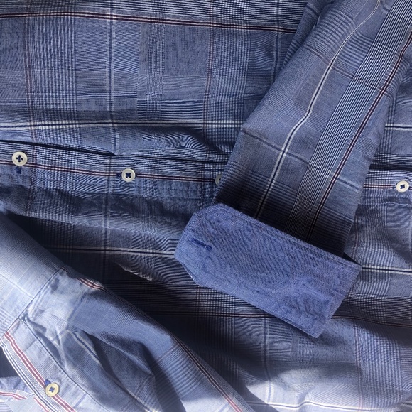 IZOD Casual Shirt - Picture 4 of 4